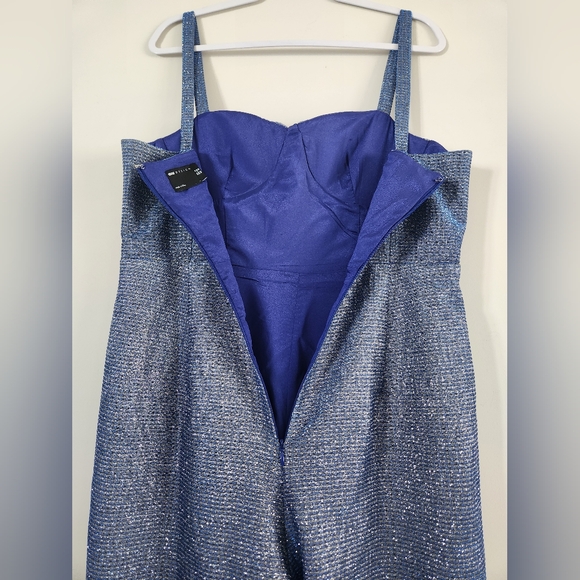 NWOT ASOS Blue Metallic Cupped Flare Jumpsuit Size 10 - Picture 7 of 11